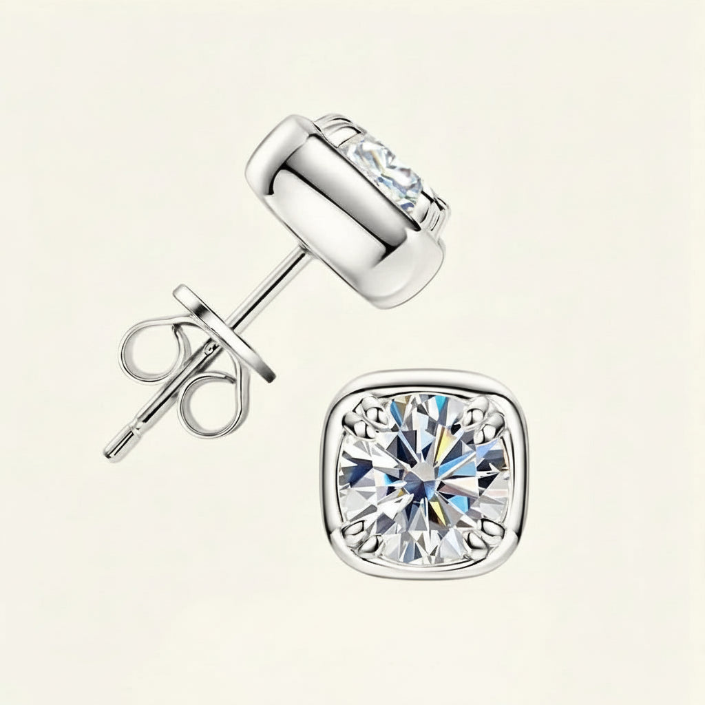 Whitley Estate Solitaire Studs