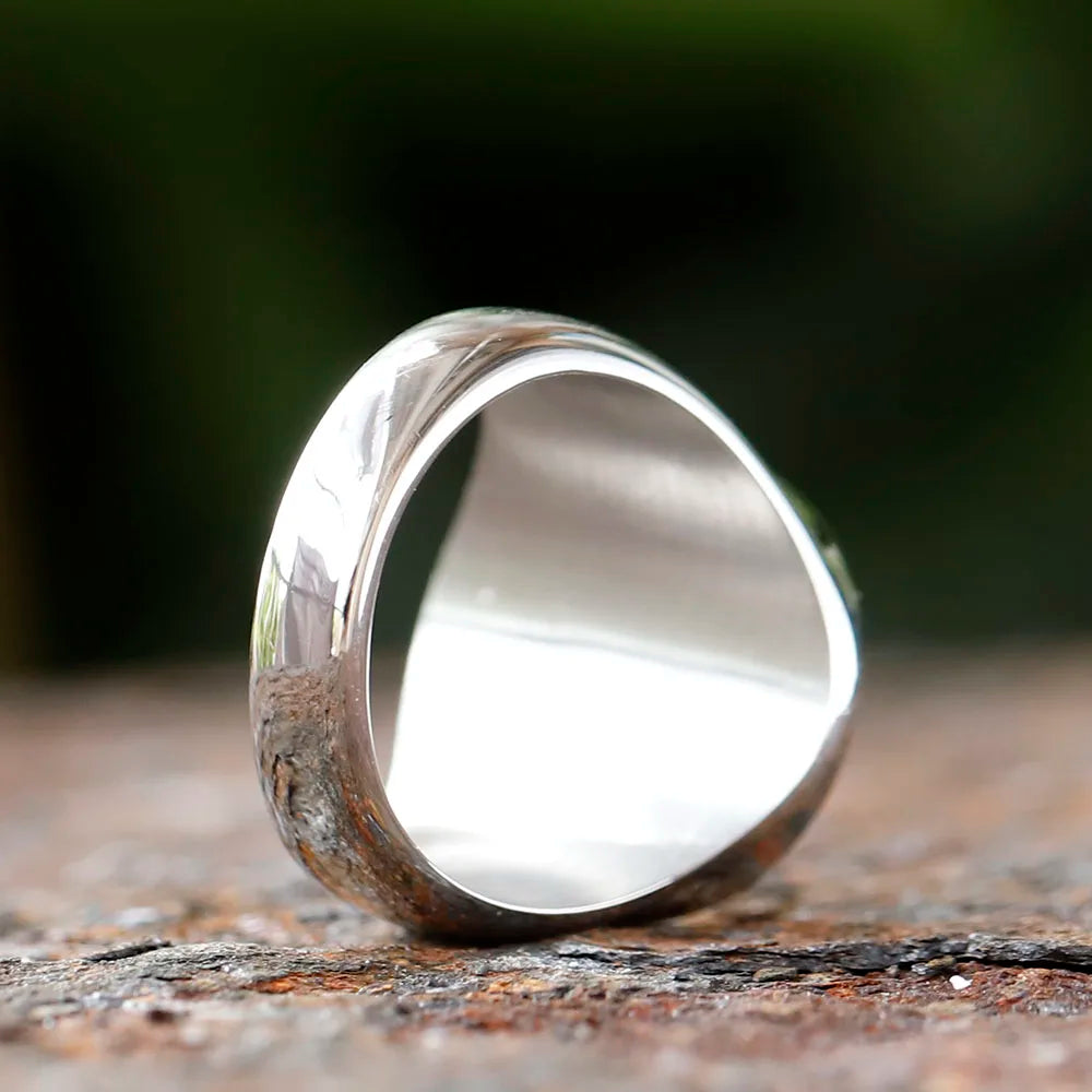 Lion of Judah Signet Ring interior and back view.