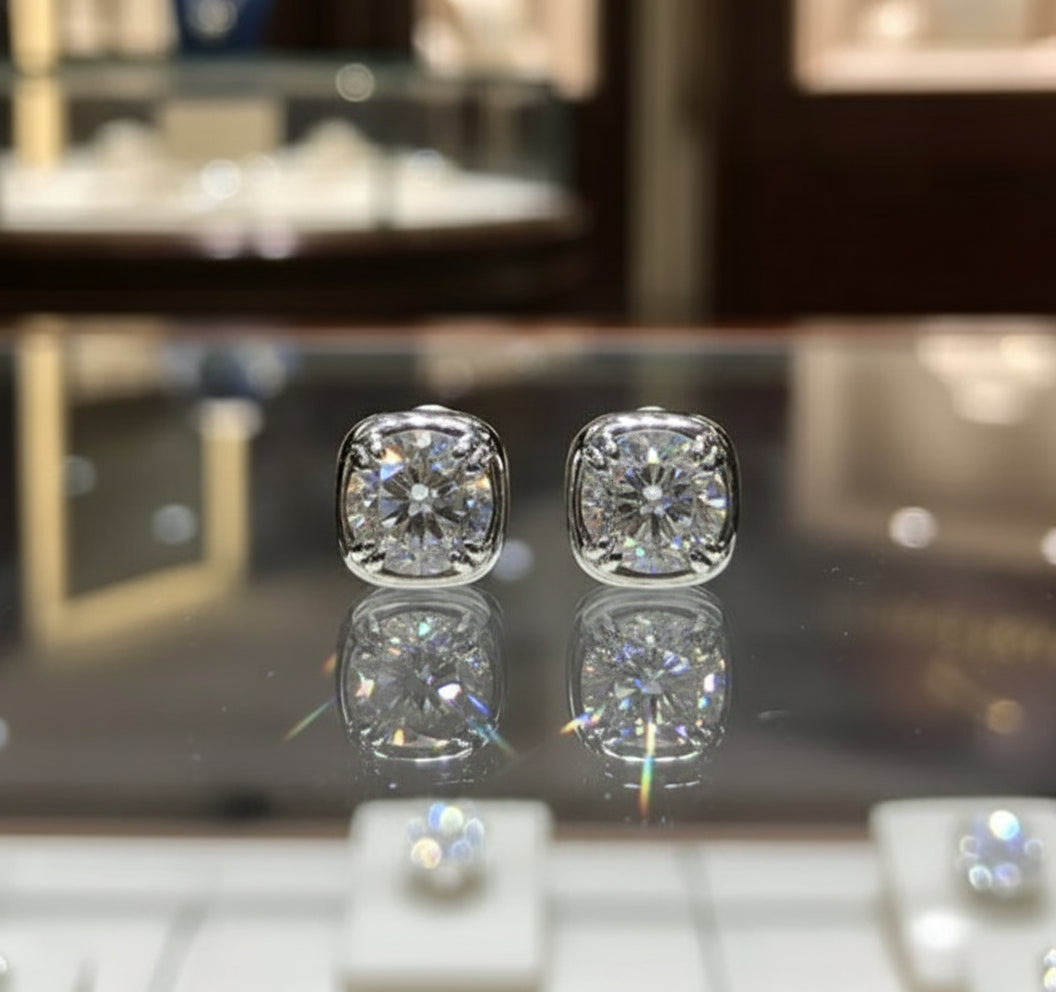Whitley Estate Solitaire Studs