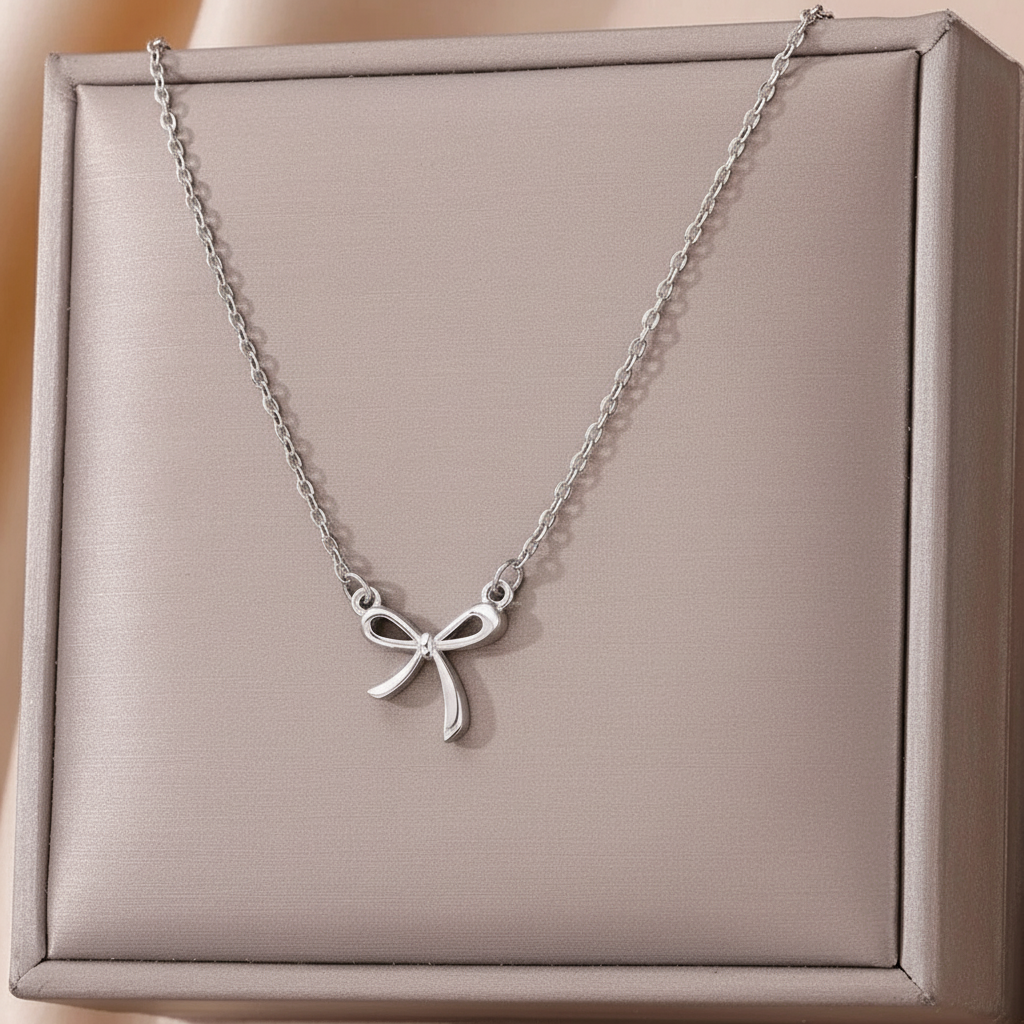 My Darling - Delicate Bow Necklace